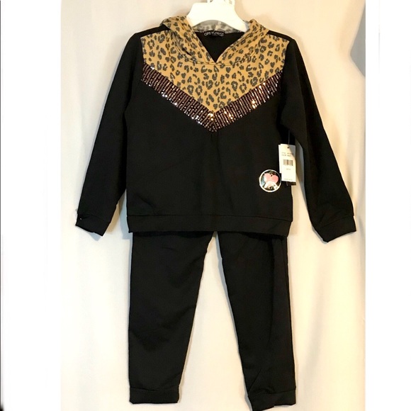 NWT Girls Black and Animal Print Sweatsuit- size 8 - Picture 1 of 12